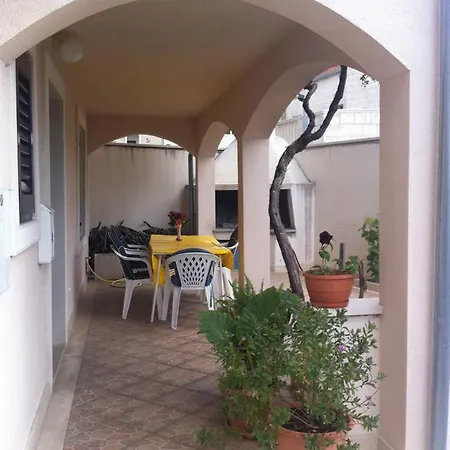 Apartment Milena *